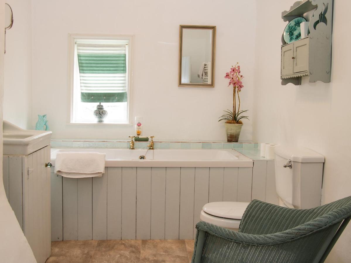 Wolvesacre Mill Cottage Уитчерч Экстерьер фото