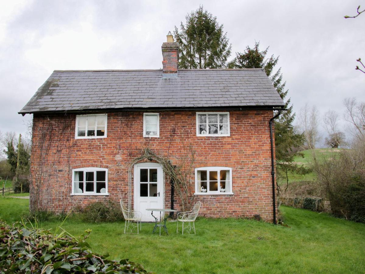 Wolvesacre Mill Cottage Уитчерч Экстерьер фото