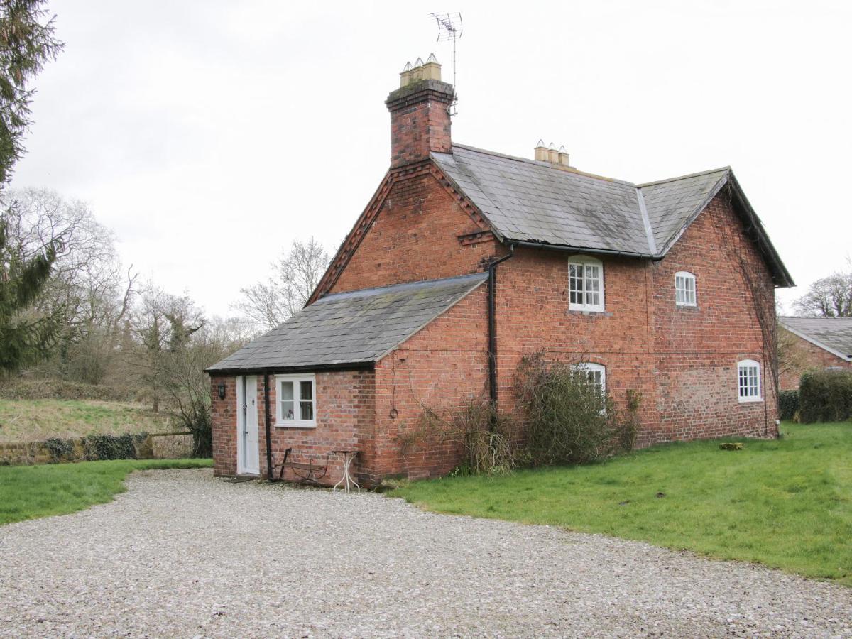 Wolvesacre Mill Cottage Уитчерч Экстерьер фото
